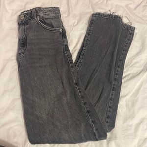 Black garage jeans